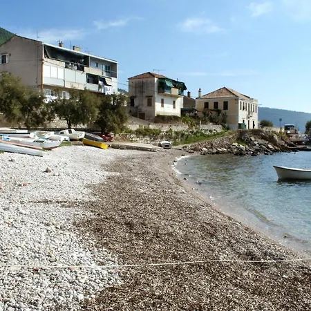 With Wifi Komiza, Vis - 8926 Appartement *