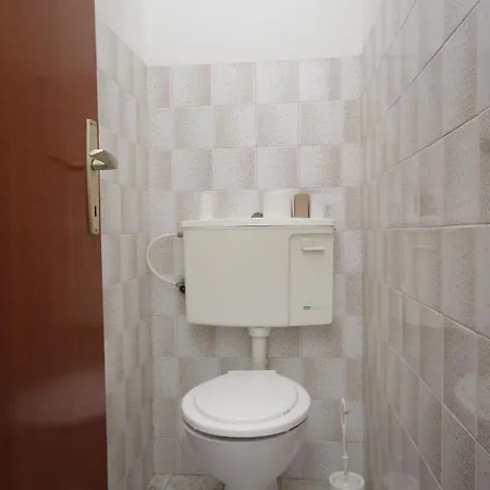 Appartement With Wifi Komiza, Vis - 8926