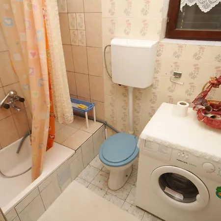With Wifi Komiza, Vis - 8926 Appartement Komiža