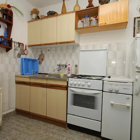 Appartement With Wifi Komiza, Vis - 8926 Komiža